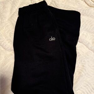 ALO Yoga Black Bottoms